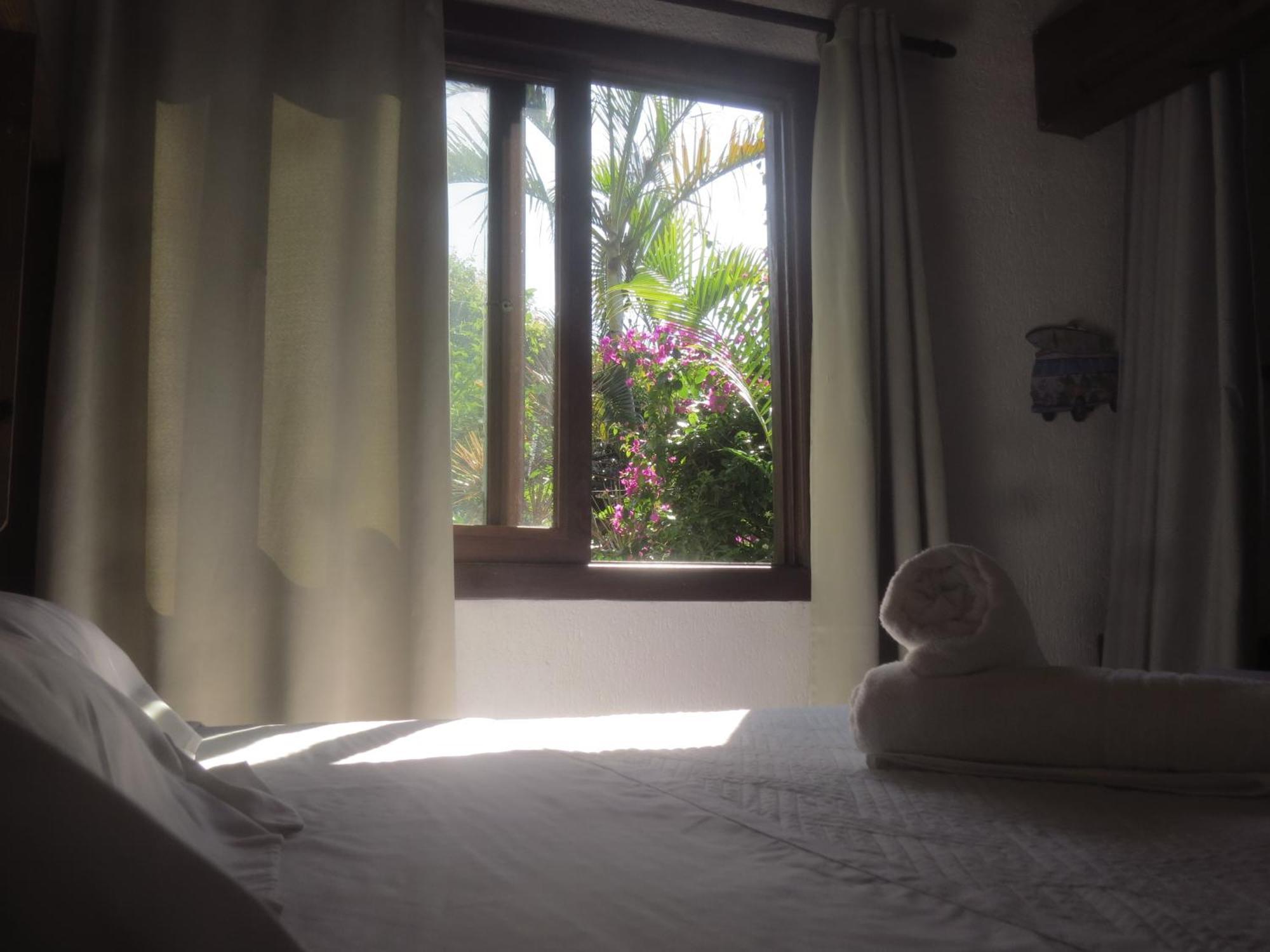 Pousada Aloha Beach House Praia do Rosa Værelse billede